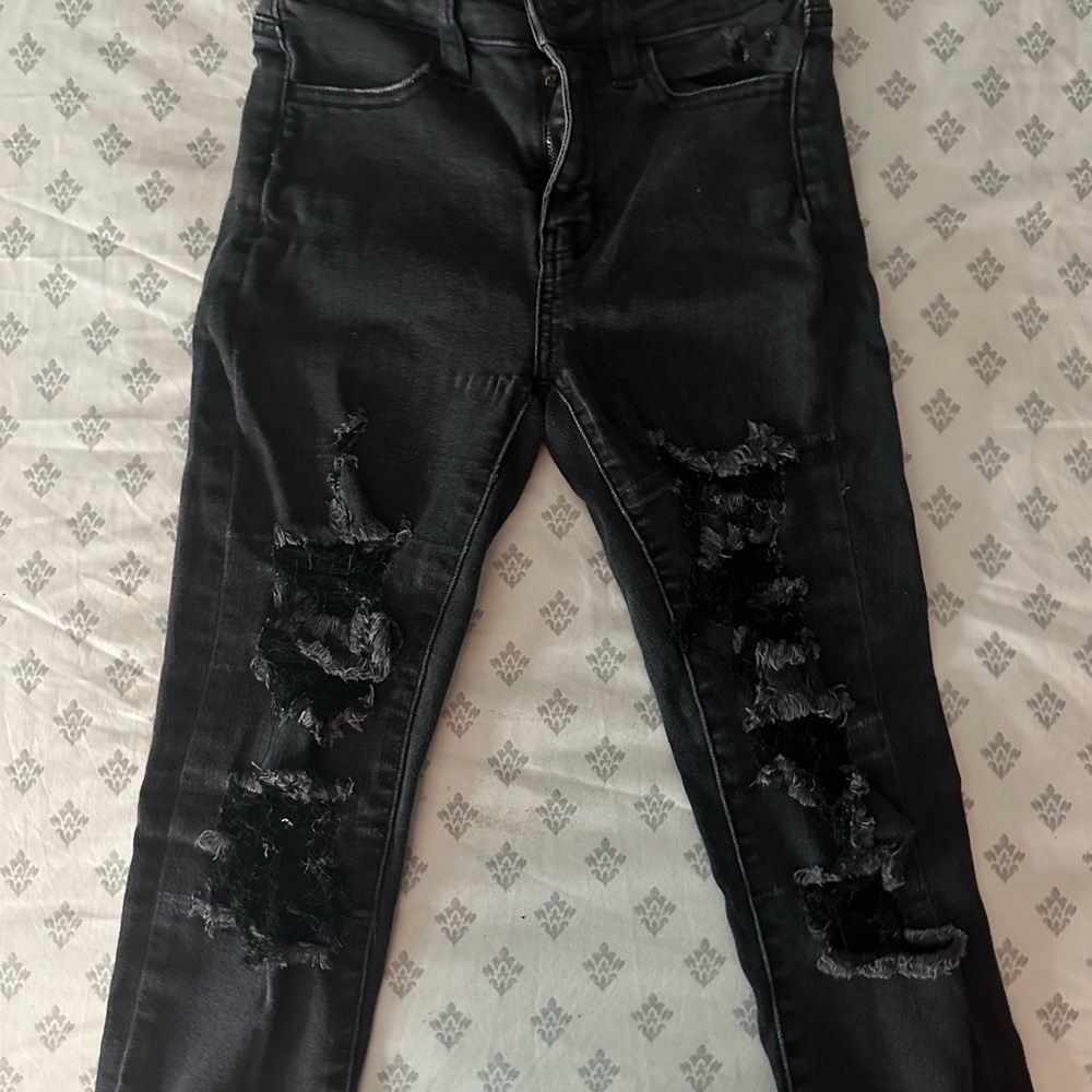 Distressed Black American Eagle skinny Jeans